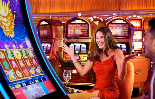 Wynn_Slots_Couplev1_Bonnie-Holland-828x466-1.webp